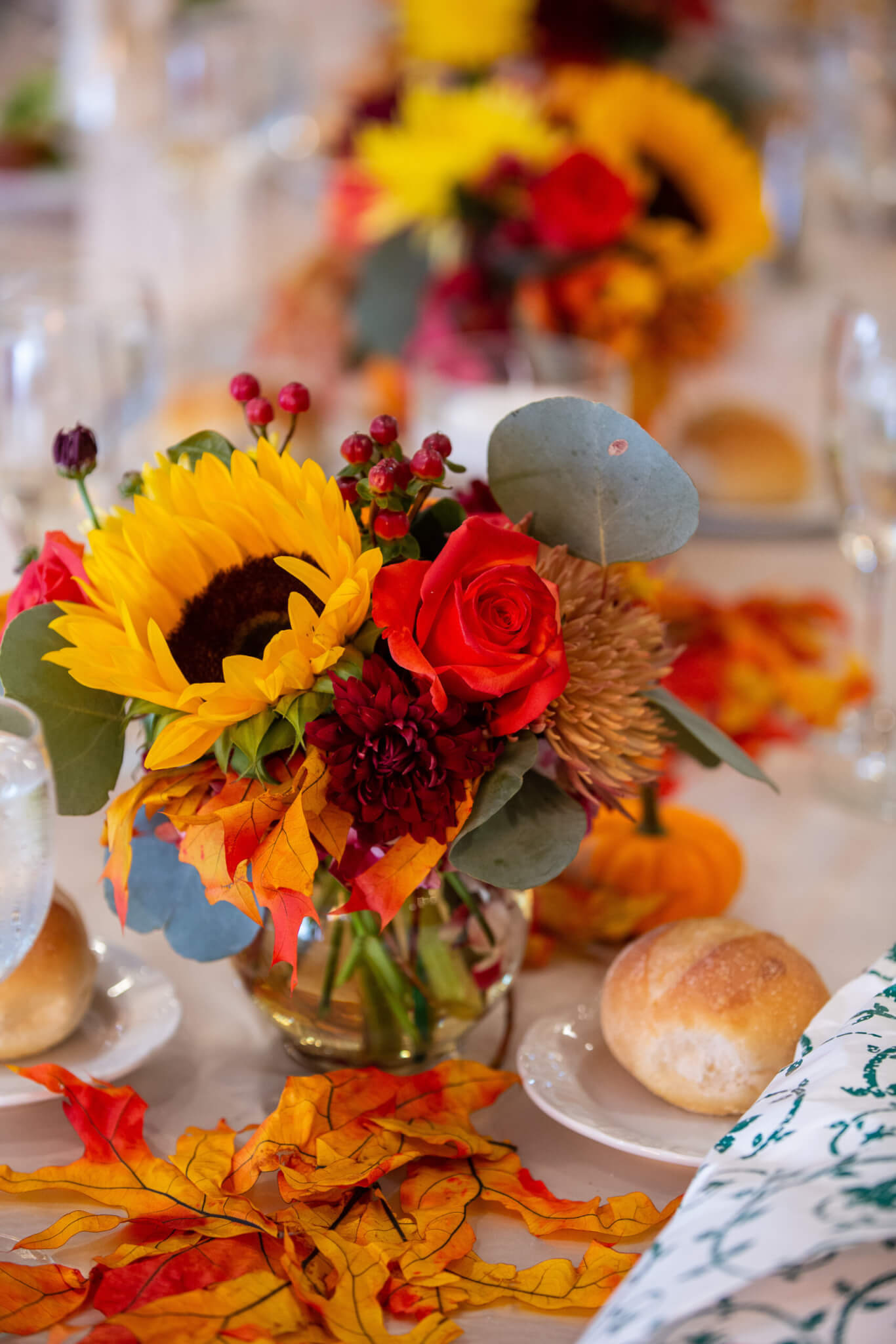 Why a Thanksgiving Wedding is an Awesome Idea