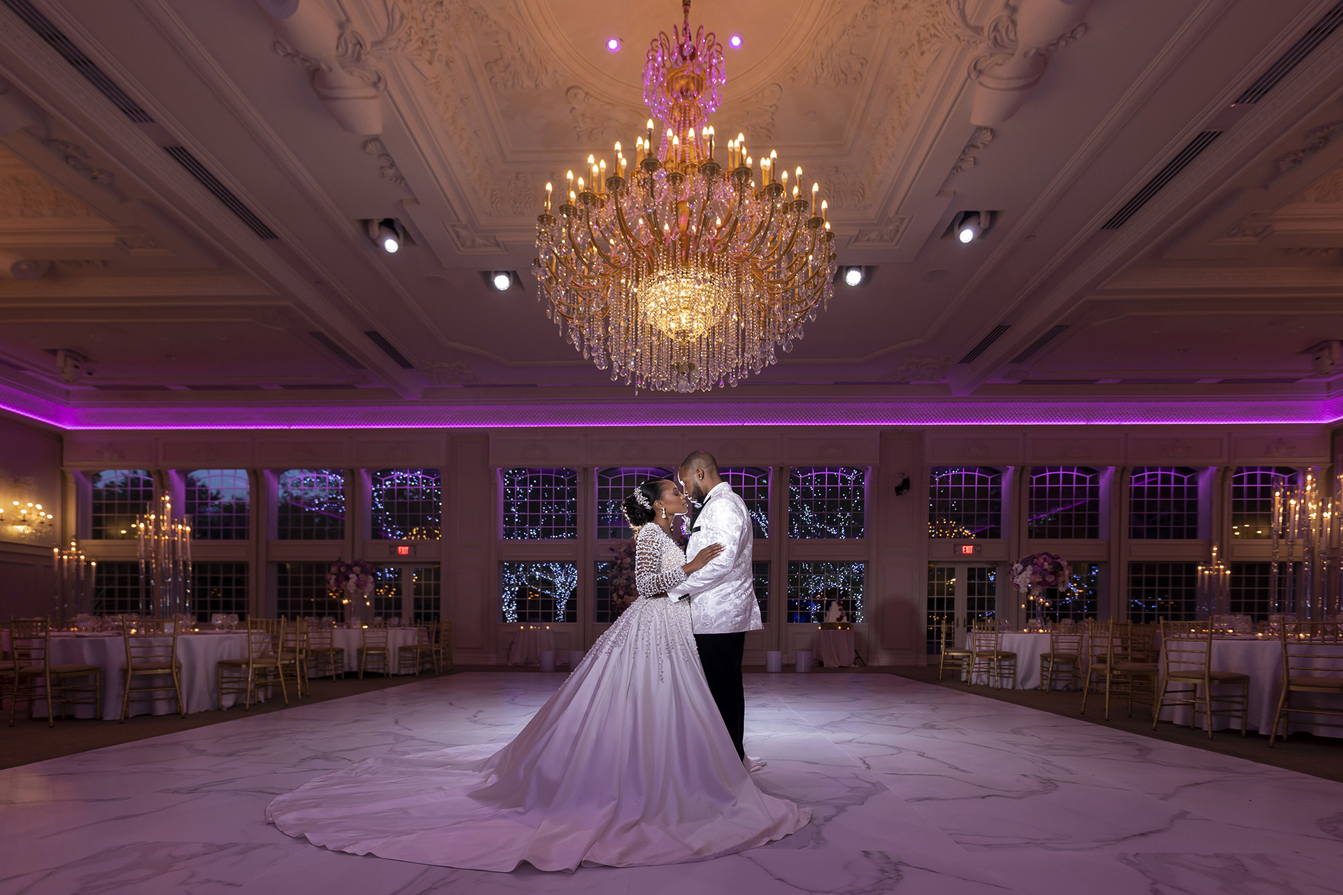 Tino Photography Brings a Wealth of Unique Experience to your Wedding Day